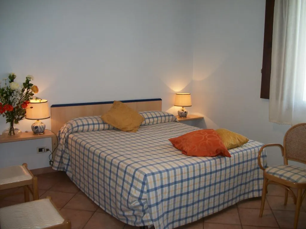 Le Poiane B&B Vacanze San Piero Patti Bed & Breakfast