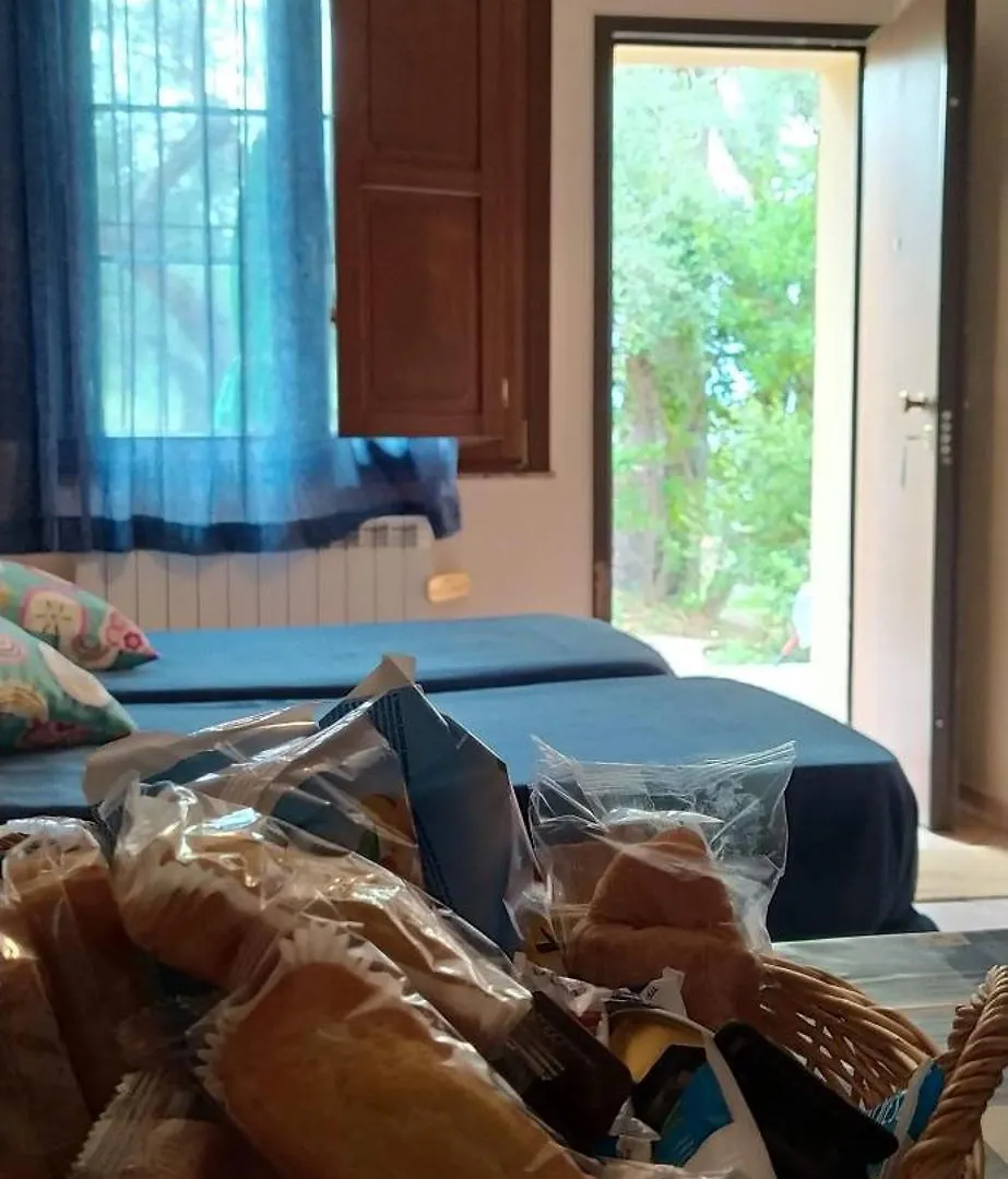 Bed & Breakfast Le Poiane B&B Vacanze San Piero Patti